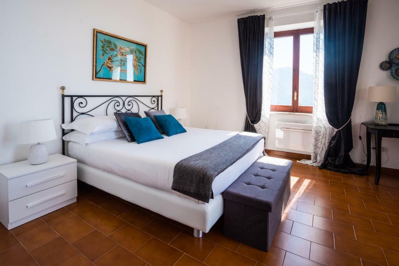 Sea View Villa In Ravello With Lemon Pergola, Gardens And Jacuzzi - Ideal For Elopements Eksteriør bilde