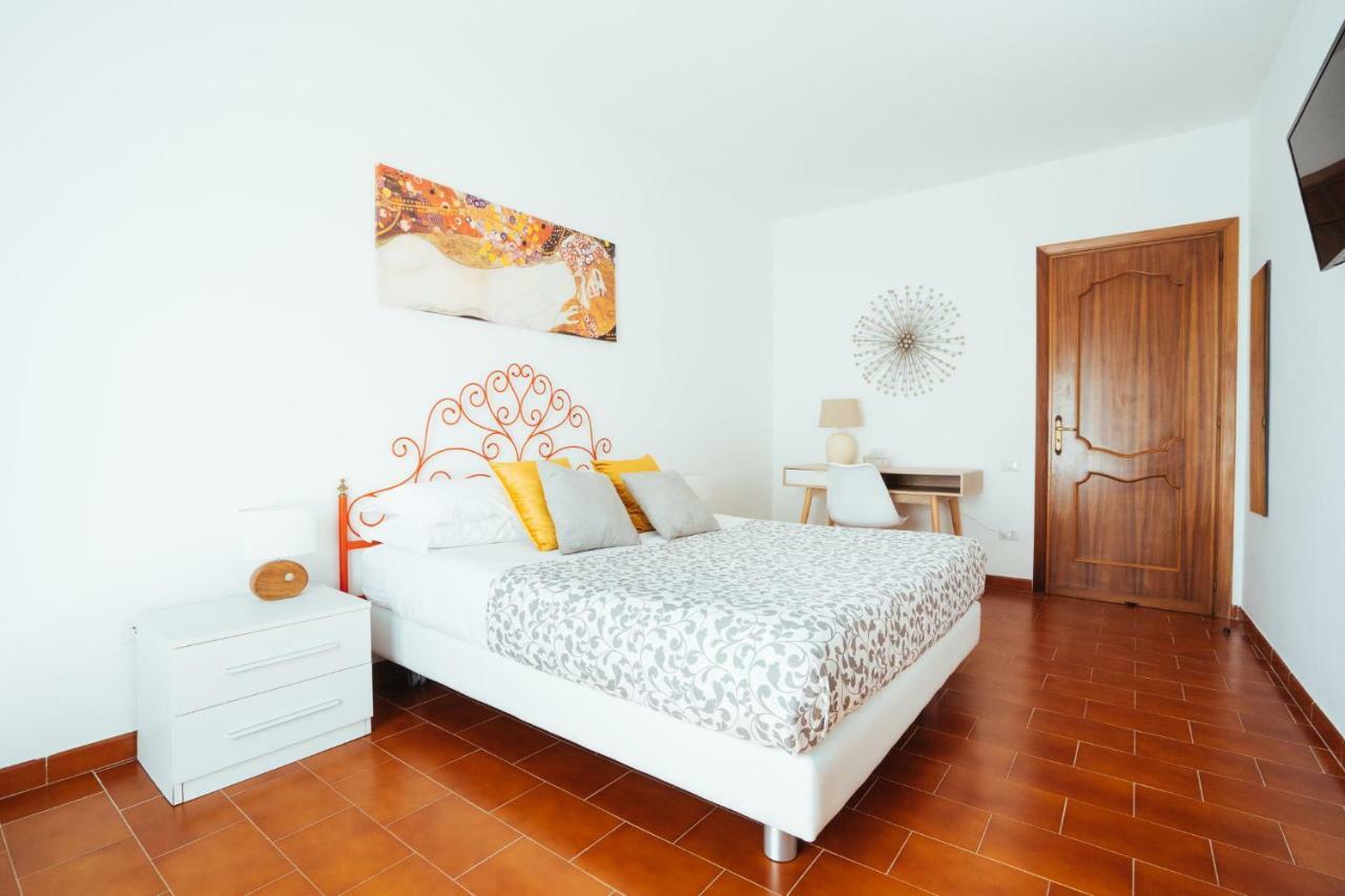 Sea View Villa In Ravello With Lemon Pergola, Gardens And Jacuzzi - Ideal For Elopements Eksteriør bilde