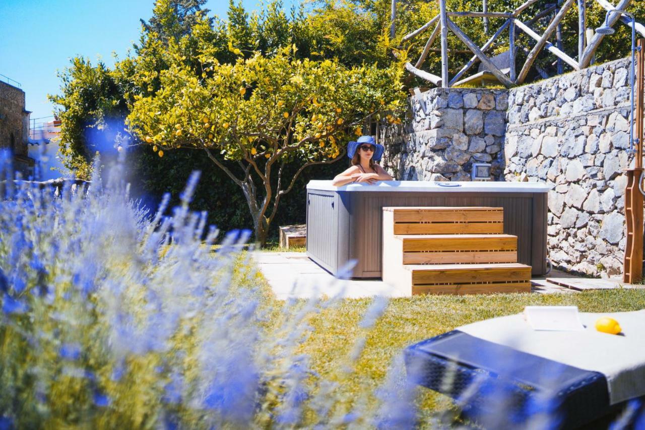 Sea View Villa In Ravello With Lemon Pergola, Gardens And Jacuzzi - Ideal For Elopements Eksteriør bilde